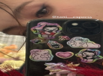 김용지 stories @tani__express 박규영