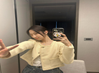 채서은 insta 부산,,, 재밌고 신나가지구,,, 뒤죽박죽사진올려버리기