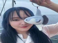 윤하 insta #복치더락 #광고아님 #단골임 #주간아이돌 출연