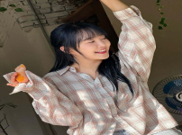 윤하 ig 쮸쮸바 암냠냠~ 슈박 암냠 기분이 좋으밍